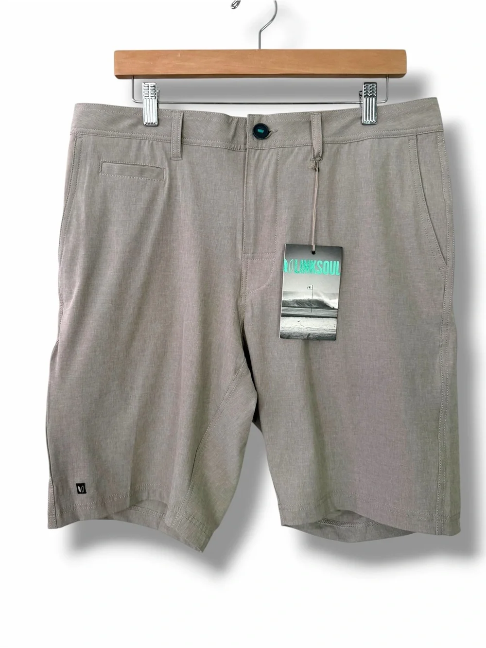 Linksoul Solid Boardwalker Short Khaki 34 10” inseam NWT